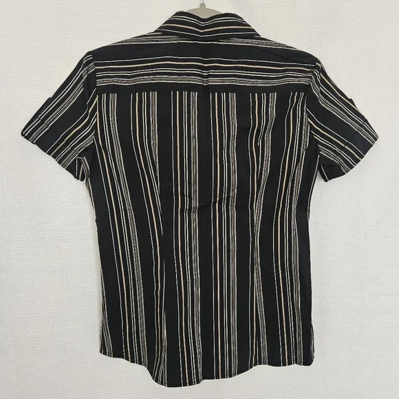 Womens‎ Button Down Striped shirt - Picture 2 of 8